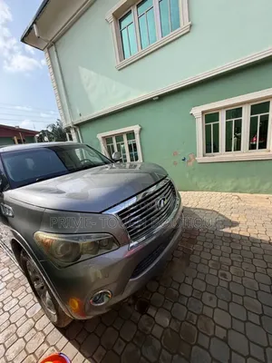 Infiniti QX56 2012 Gray