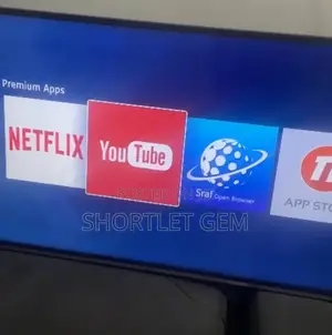 40” Smart Hisense Television