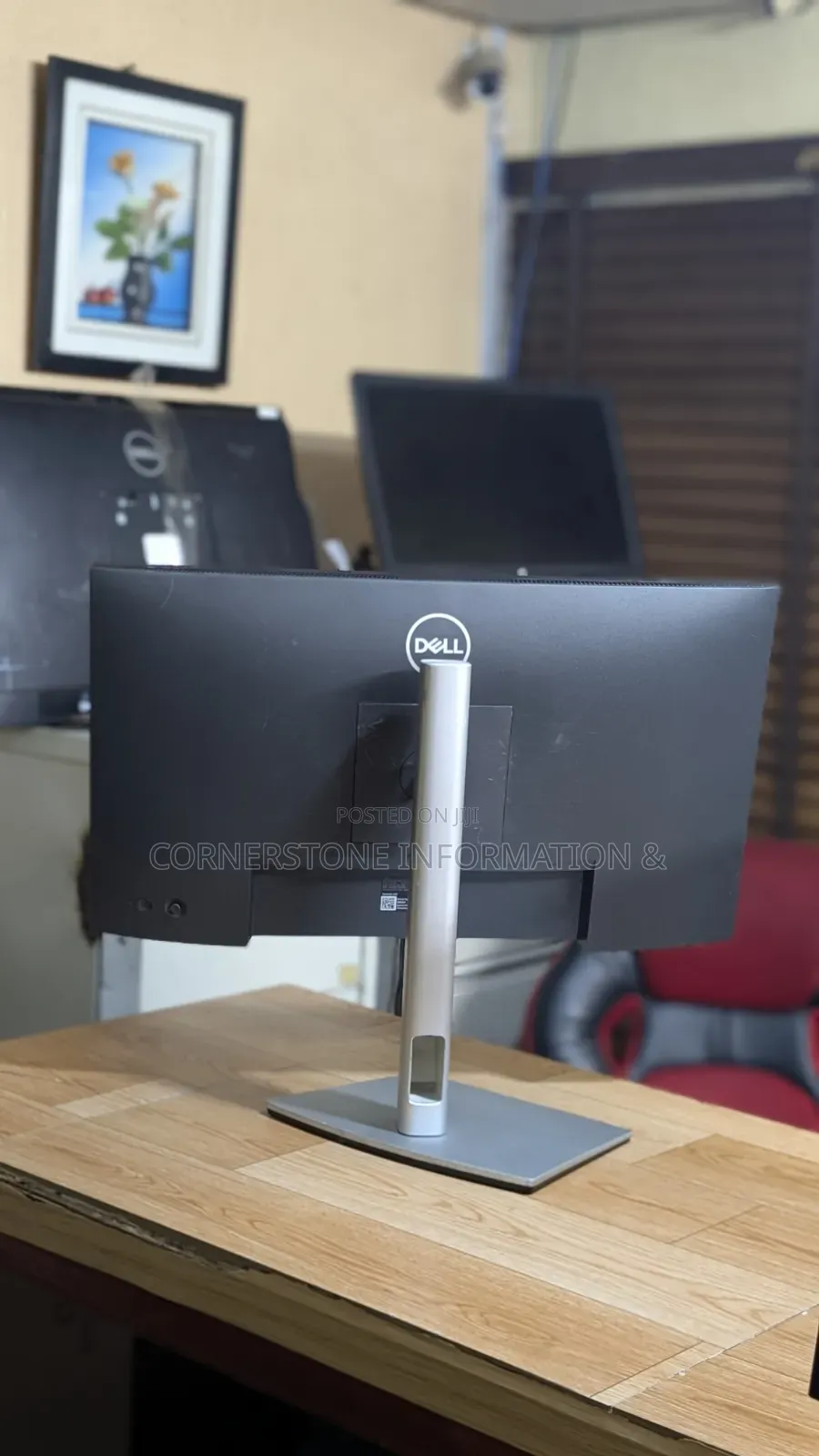 Dell P2422he Hub Monitor 2020