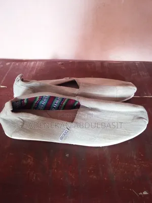 Size 45 Toms Shoe