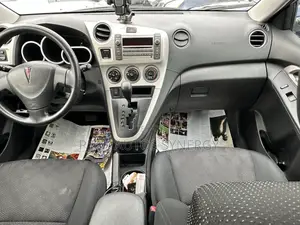 Pontiac Vibe 1.8L 2010 Silver