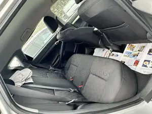 Pontiac Vibe 1.8L 2010 Silver