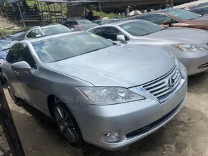 Lexus ES 2012 Silver