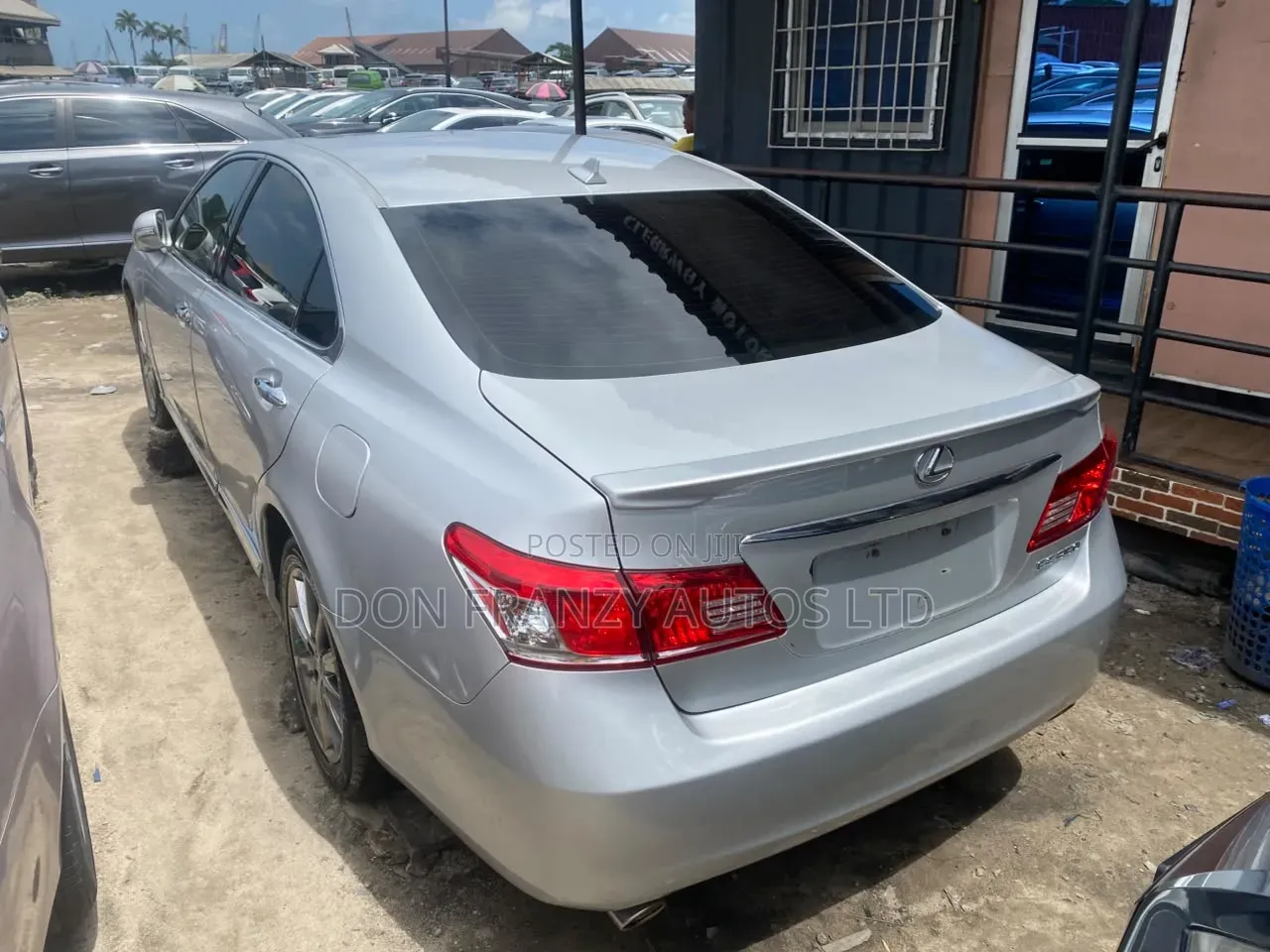 Lexus ES 2012 Silver