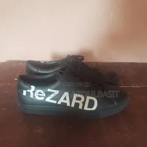 Size 43 Black Rezard Design Shoe