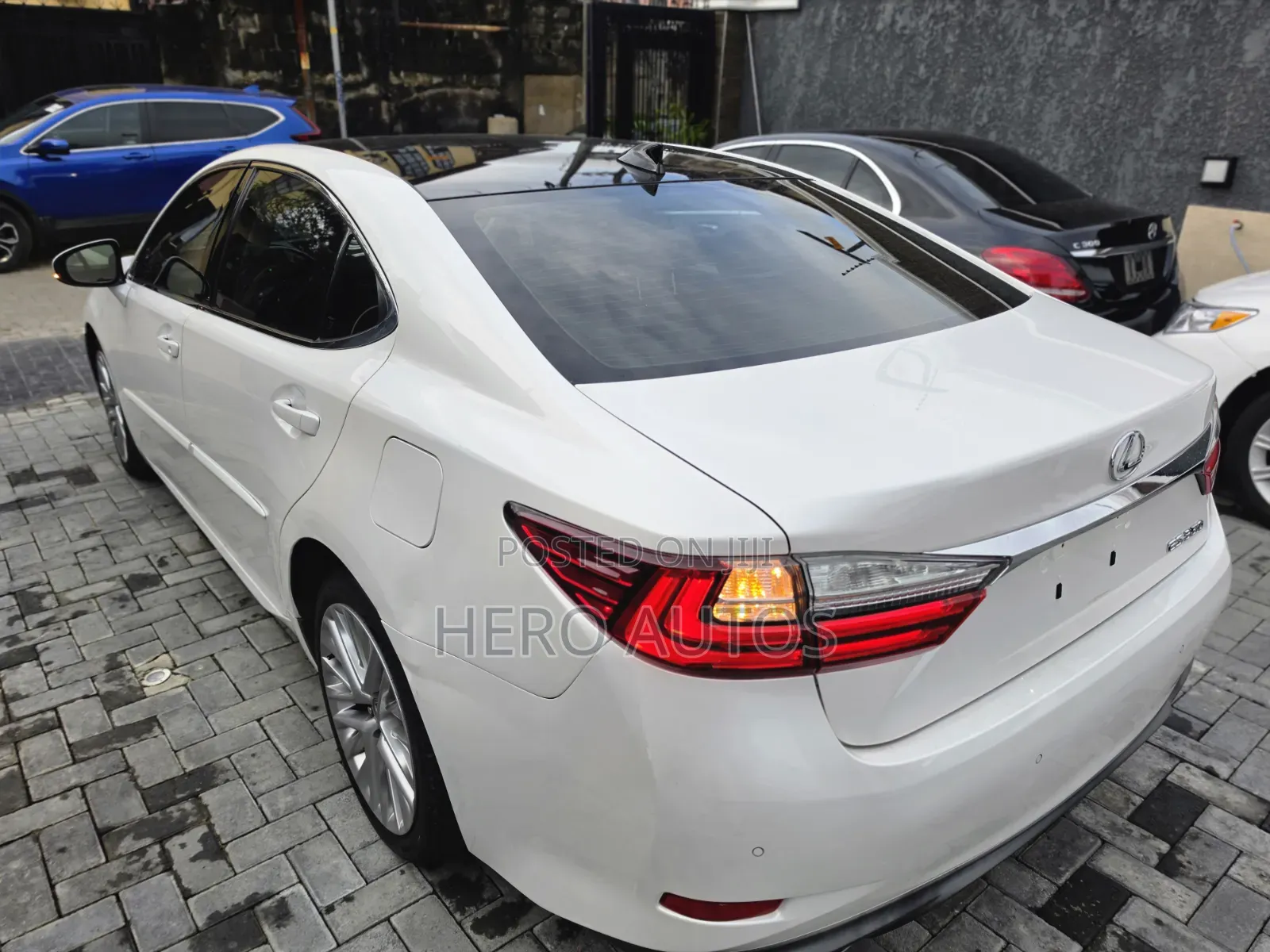 Lexus ES 2016 White