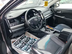 Toyota Camry 2016 Gray