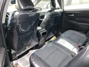 Toyota Camry 2016 Gray