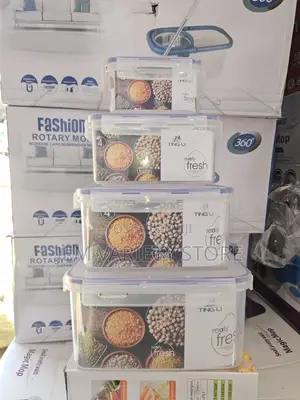 4in1 Food Storage Container Set (Microwave Safe