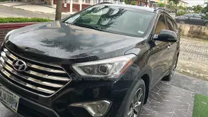Hyundai Santa Fe 2017 Black
