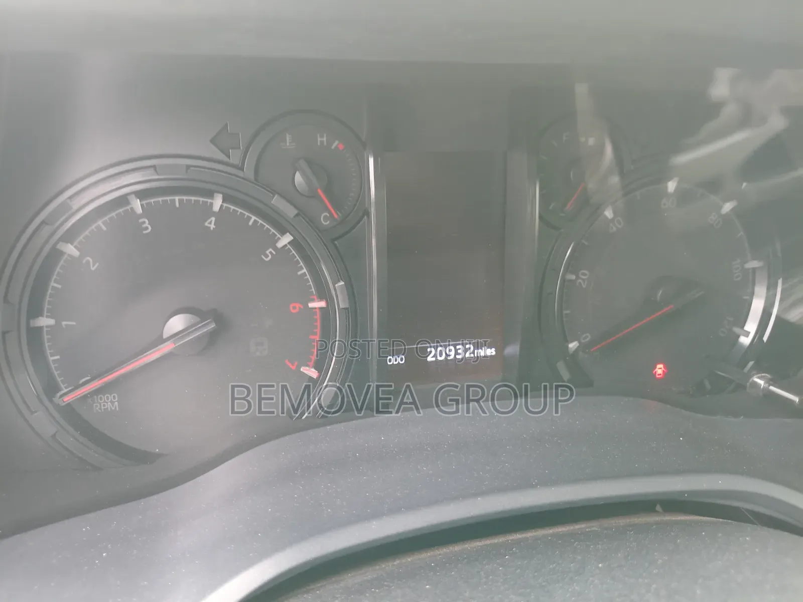 Toyota 4-Runner 2023 Red