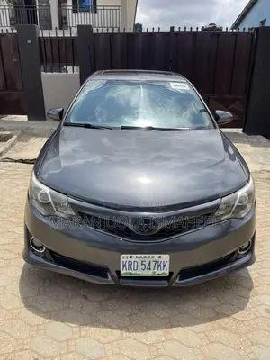 Toyota Camry SE Limited Edition 4dr Sedan (2.5L 4cyl 6A) 2012 Gray