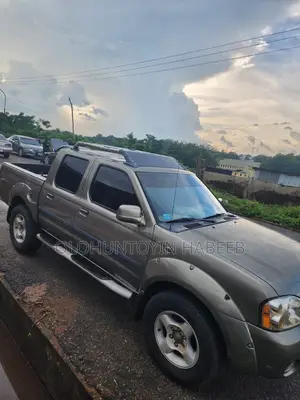 Nissan Frontier