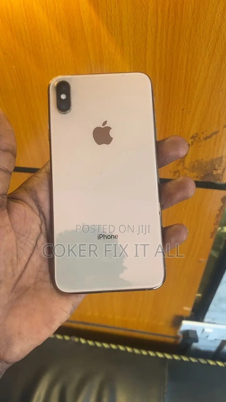 Apple iPhone XS Max 64 GB Gold