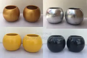 Small Sphere Table Vase