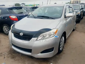Toyota Matrix 2012 Silver