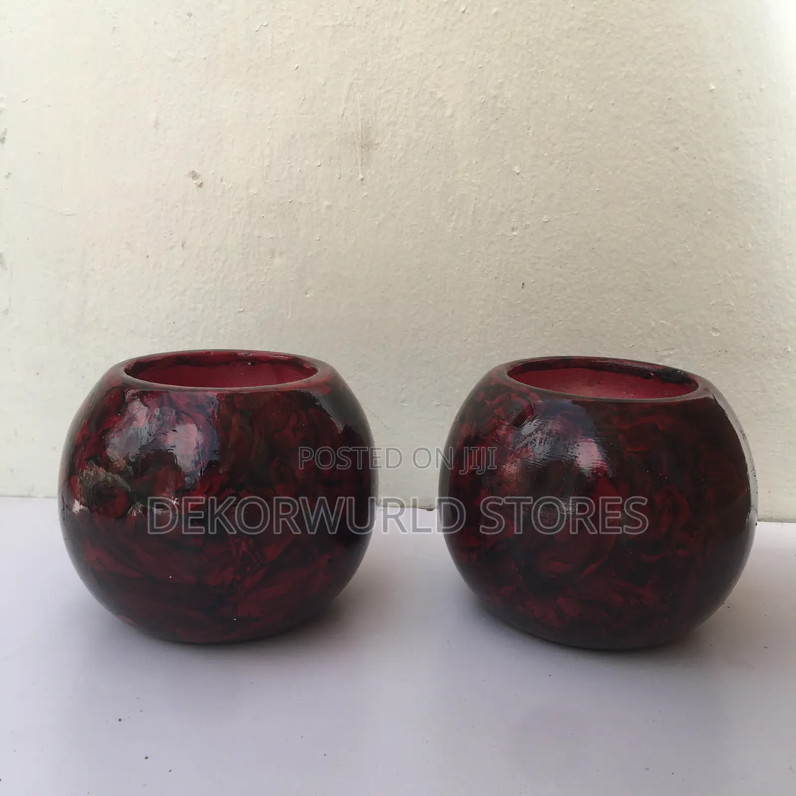 Small Sphere Table Vase