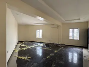 2bdrm Block of Flats in Wuse 2 for rent