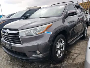 Toyota Highlander Limited 4dr SUV (3.5L 6cyl 6A) 2015 Gray