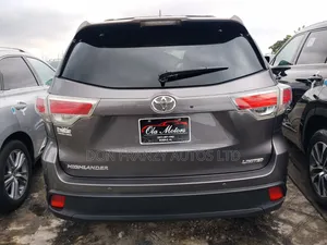 Toyota Highlander Limited 4dr SUV (3.5L 6cyl 6A) 2015 Gray