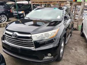 Toyota Highlander 2015 Black