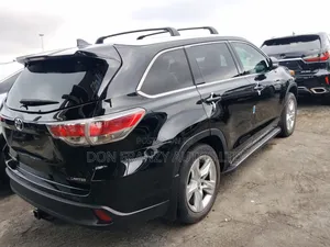 Toyota Highlander 2015 Black