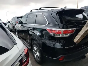 Toyota Highlander 2015 Black