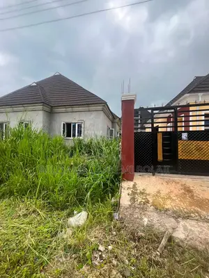 3bdrm Bungalow in Arcview Estate for sale