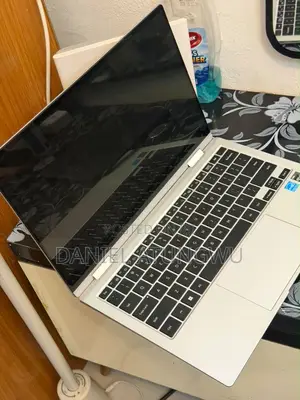 Laptop Samsung Galaxy Book3 Pro 360 16" 16GB Intel Core i7 SSD 128GB
