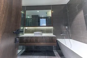 4bdrm Penthouse in Victoria Island Extension for rent