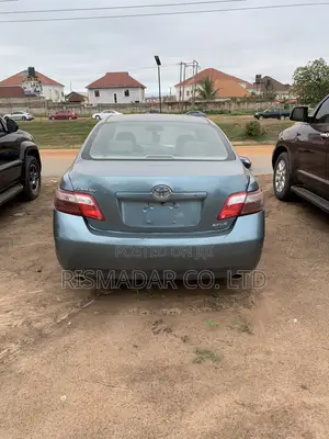 Toyota Camry XLE V6 4dr Sedan (3.5L 6cyl 6AM) 2010 Green