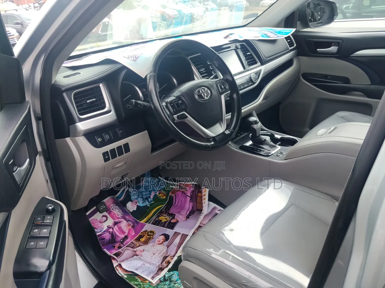 Toyota Highlander 2019 Silver