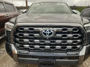 Toyota Tundra 2023 Black