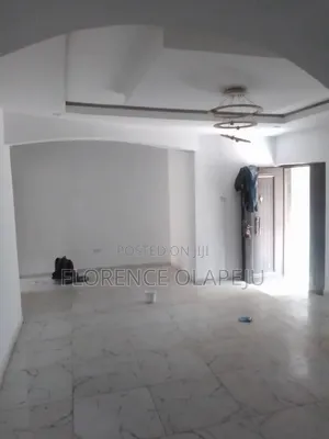 3bdrm Block of Flats in Bankole, Akala Express for rent