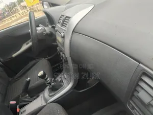 Toyota Corolla 2012 Black