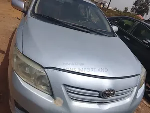 Toyota Corolla 2008 Silver