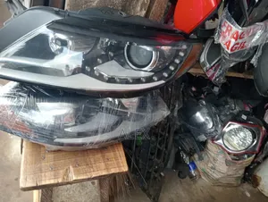 Head Light Passat Cc 2013