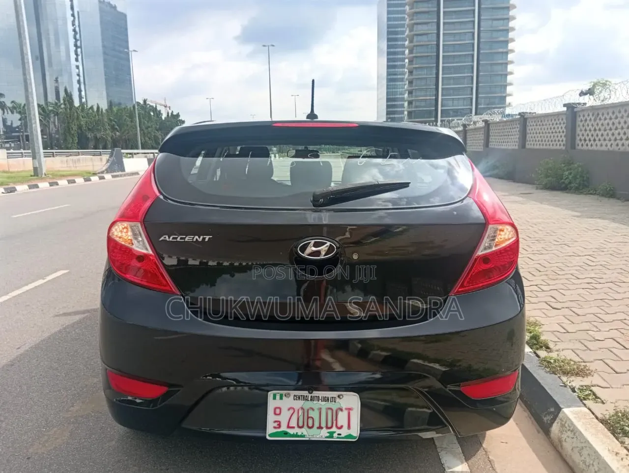 Hyundai Accent 2012 Black