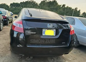 Honda Crosstour 2010 Black