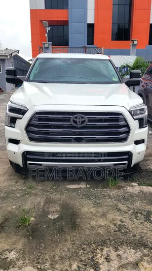 Toyota Sequoia 2024 White