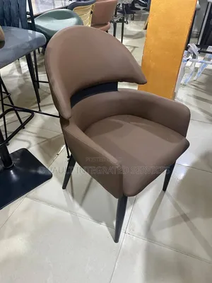 Dining Chair / Restaurant Chair