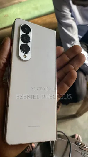 Samsung Galaxy Z Fold4 512 GB Gray