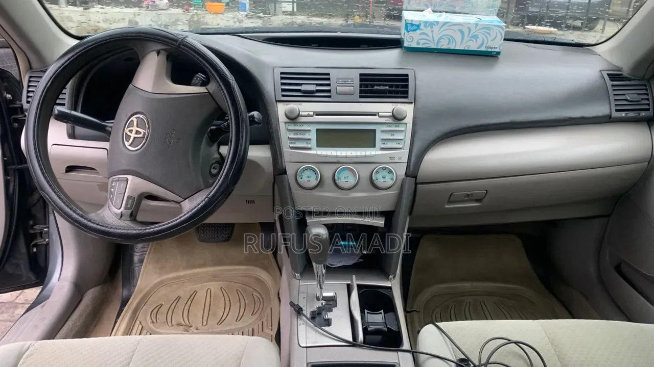 Toyota Camry 2007 Gray