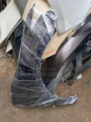 Fender Camry 2018 Right Side