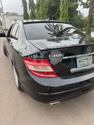 Mercedes-Benz C300 2009 Black
