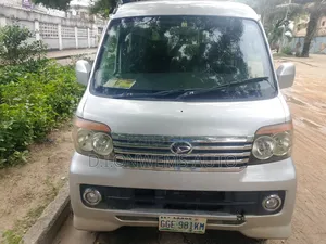 Daihatsu Hijet 2005 Silver