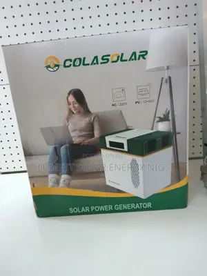 Cola 2000 Portable Solar Generator