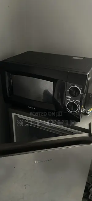 Fridge and Microwave Available Still in a Good Condition