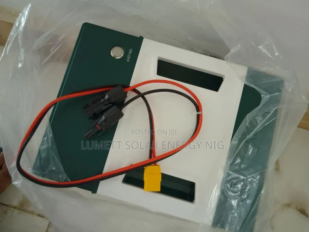 Cola 2000 Solar Backup System