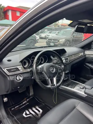 Mercedes-Benz E350 2016 Black